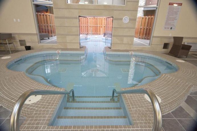 Parkland301 Sunlit 2,000 Ft² Penthouse With Mtn View Apartment Canmore Ngoại thất bức ảnh